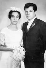 02102016 María Guadalupe de Villa Mora y Sergio Flores Reyes en 1966.