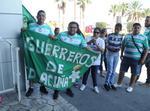 Laguneros muestran apoyo a Santos Laguna con caravana