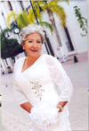03112016 DE FIESTA.  María Elena Ibarra Acuña celebró recientemente sus 60 años de vida.