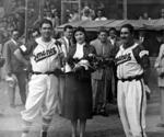 06112016 Equipo Furia Roja de Jiménez, Chihuahua, acompañados por su madrina, Esperanza Fernández Márquez, en la decada de los 50.
