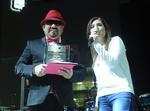 La cita, El baile del gavilán, Antología de caricias, Mucha lucha, Gue gue Guepa o Yo te invito a bailar sonaron en la Plaza Mayor.