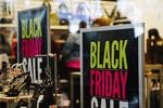 Las tiendas en EU estuvieron listas desde tempranas con las ofertas del Black Friday.