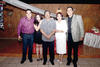 27112016 La pareja en compañía de sus hijos, Dr. Juan Carlos, Ing. Julio César y Lic. Perla Berenice Sánchez Enríquez.