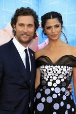 Matthew McConaughey arribó acompañadorde su esposa Camila Alves.
