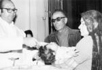 11122016 Sr. Alberto Salas y Sra. María Hernández de Salas en el bautizo de su nieta, Ana Lidia Calderón Salas, en 1970.
