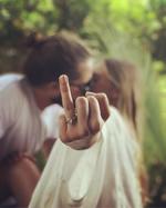 Tom Ackerley es la persona elegida por Margot para pasar juntos el resto de su vida.