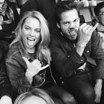 El ya esposo de Margot Robbie es un director que está empezando a sobresalir en el cine.