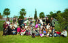 26122016 LA FOTO DEL RECUERDO.  Amigas de la generación 2000 del Instituto Alpes acompañadas de sus hijos.