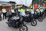 El alcalde Jorge Luis Morán Delgado entregó patrullas y equipamiento para corporaciones policiacas.