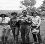 01012017 Leonor García de Reyes, Ma. Guadalupe Castruita Chapa, Jesús
Reyes García, Serafín Muñoz Acevedo y Silvia Casas Enríquez, hace más de cuatro décadas.