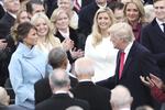 Ivanka Trump y Donald Trump Jr en su llegada al Capitolio para asistir a la ceremonia de investidura de Donald J. Trump.