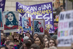 Mujeres de Barcelona también se sumaron al movimiento mundial.