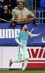 En una jugada de calidad entre Messi Y Luis Suárez, aprovechando que Yoel salió en falso, el Barcelona marcó el 0-2 al aprovechar Messi un pase de Luis Suárez.