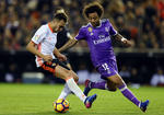El Real Madrid no pudo superar al Valencia en el partido pospuesto por el compromiso del club merengue en el Mundial de Clubes de diciembre pasado.