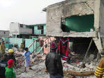 Autoridades municipales indicaron que la explosión destruyó una vivienda, que era rentada.