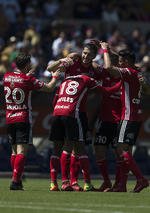Las Chivas Rayadas de Guadalajara tiene un valor de 328.1 mdd, su dueño, no obstante se han visto involucrados en problemas comerciales tras el lanzamiento de su canal Chivas TV.