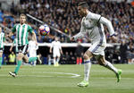 Ramos lo vuelve a hacer, salva al Madrid