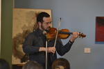 Fue así que el violinista Víctor de Luna Solís ejecutó algunas piezas durante el acto,