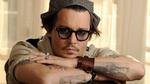 Uno de los más curiosos tatuajes del actor Depp, es el que lleva en su brazo, la gaviota, el mar y Jack abajo, el cual se hizo para personificar a su personaje Jack Sparrow de Piratas del Caribe.