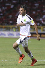 Diego Reyes anotó de cabeza el gol del triunfo al minuto 58.