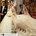 La revista "TvyNovelas" publicó algunos clips en donde se ve la llegada de Ximena a la iglesia, de la celebración y del baile romántico entre la actriz y modelo y Valladares.