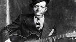 El primer miembro de la lista y poseedor de unas de las leyendas urbanas más importantes de la música; Robert Johnson fue encontrado muerto el 16 de agosto de 1938 en Greenwood, Missisipi, por causas desconocidas. 
Se dice que el cantante de blues vendió su alma al diablo en cruce de la mítica ruta 66 con las 61 en Estados Unidos.