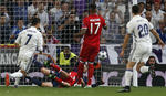 Cristiano Ronaldo firmó una tripleta en el choque de vuelta, que precisó de un alargue cuando el Bayern logró imponerse 2-1 tras los 90 minutos reglamentarios. Fue el mismo marcador cosechado por el Madrid en la ida.