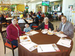 27042017 Virginia con sus hijos, Raúl y Lucy, y su nieto, Emilio.