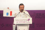 El candidato del PT, José Ángel Pérez, inició su intervención al comentar que 'desclasificará los archivos de la deuda estatal y transparentará totalmente las finanzas de Coahuila'.