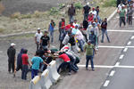 A las 16:30 horas, los pobladores desbloquearon la autopista.