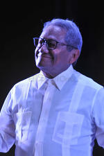 El cantautor Armando Manzanero dio por terminadas las actividades del Festival Lerdantino.