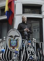 Además Assange comentó que "WikiLeaks seguirá publicando, de eso no hay ninguna duda, e intentaremos publicar todavía más".