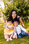 04062017 Ricardo y Sara con sus hijos, Ricardo y Ángel.