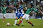 Ya en la recta final del partido, México obtuvo la posesión del balón contra un combinado nacional de Honduras que se limitó a evitar una cuarta anotación.