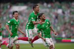 En un partido ríspido y con pocas oportunidades claras de gol, México y Estados Unidos empataron en el Estadio Azteca 1-1, partido correspondiente al Hexagonal Final rumbo a Rusia 2018.