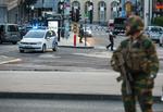 El presunto terrorista neutralizado hoy por militares belgas en la estación de Bruselas ha fallecido, según informó la fiscalía federal, que no ha aportado datos sobre su identidad.
