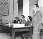 02072017 Entrega de diplomas al personal de almacén divisional de CFE en agosto de
1991: Enrique Córdova (f), Rubén Echeverría (f), Gonzalo y Humberto Márquez
(f) y Juan Meraz (f).