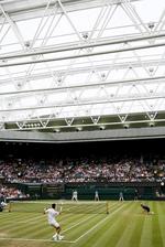 Djokovic confesó al término del encuentro, que de disputó en la pista central del All Englad Tennis Club, sentirse "muy contento" y pensando ya "en su próximo partido".