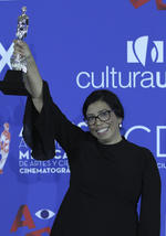 Tatiana Hueso recibió el premio a Mejor Dirección.
