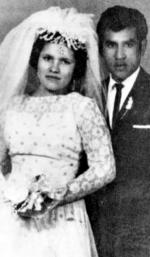 16072017 Romualdo Landeros y Leticia López Villa en sus
37 años de matrimonio el 15 de noviembre de
1975.
