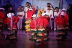 En su penúltimo día de actividades, el Festival Internacional de Folclor Durango presentó una función estelar en el Teatro Ricardo Castro.