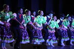 La función estelar en el Teatro Ricardo Castro contó con la participación de los grupos de danza duranguenses 'Toltécatl' y 'Dorados de Villa', además de las agrupaciones provenientes de los estados de Veracruz y Tamaulipas.