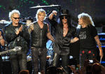 3. Guns N' Roses: 6.229.677 dólares, 101,95 dólares.