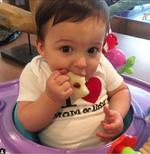 Maximiliano Elbittar Seara, el pequeño hijo se Sabrina Seara y Daniel Elbittar ya tiene su cuenta de Instagram, sus papás son muy activos en redes sociales y han compartido los días del bebé. Tiene más de 179 mil seguidores.