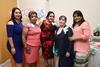 29082017 A PUNTO DE CASARSE.  Liliana Quintero Alvarado con las organizadoras de su despedida de soltera.
