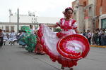 Los bailarines regalaron una postal visual con sus coloridos vestuarios y cuadros folclóricos de distintas regiones de la República que recordaron la riqueza cultural del territorio mexicano.