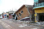 Se registran 350 edificios colapsados en su totalidad.