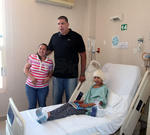 Un momento de alegría vivieron los residentes del Centro de Cancerología de Durango con Horacio Llamas.