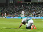 Santos poco ofreció durante la primera parte, su primer disparo a gol llegó pasados los 20 minutos.