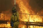 El fuego ha devorado ya casi 29,000 hectáreas y ha provocado la evacuación de, al menos, 20,000 personas de sus casas.